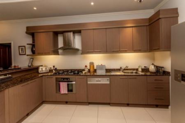 5 Bed, 5 Bath, HouseFor Sale, North - Hua Hin, Prachuap Khiri Khan