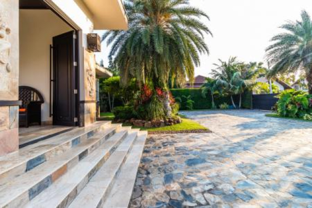 4 Bed, 4 Bath, HouseFor Sale, South - Hua Hin, Prachuap Khiri Khan