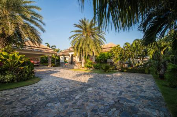4 Bed, 4 Bath, HouseFor Sale, South - Hua Hin, Prachuap Khiri Khan