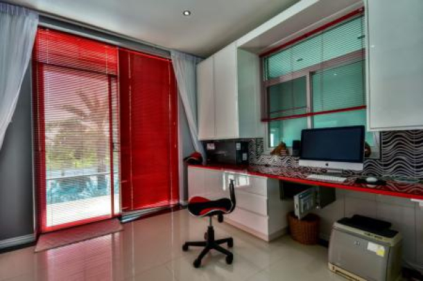 4 Bed, 4 Bath, HouseFor Sale, West - Hua Hin, Prachuap Khiri Khan