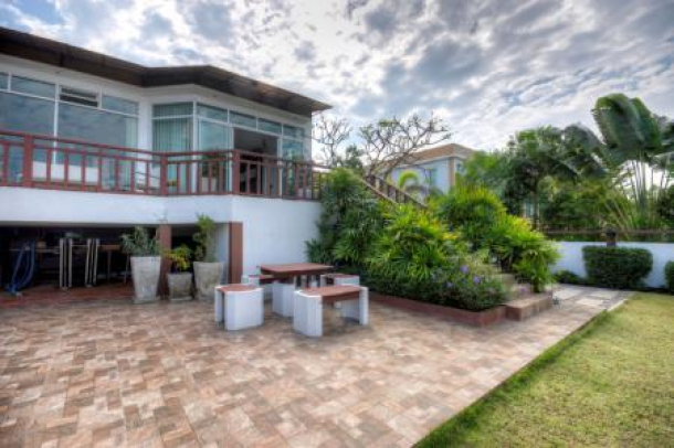 4 Bed, 3 Bath, HouseFor Sale, South - Hua Hin, Prachuap Khiri Khan