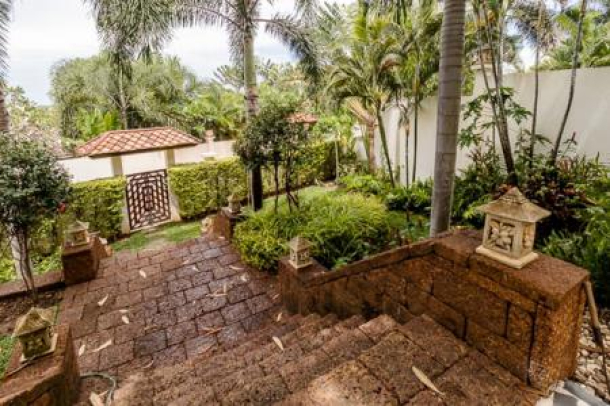 4 Bed, 4 Bath, HouseFor Sale, South - Hua Hin, Prachuap Khiri Khan