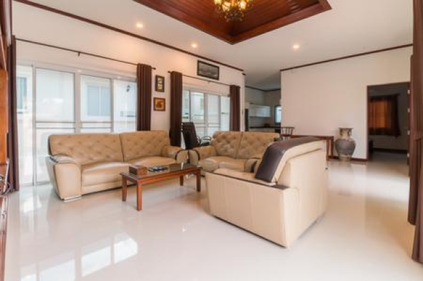 3 Bed, 2 Bath, HouseFor Sale, North - Hua Hin, Prachuap Khiri Khan