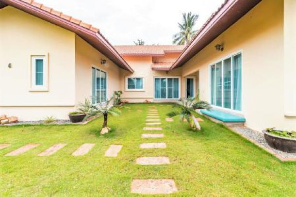 4 Bed, 4 Bath, HouseFor Sale, South - Hua Hin, Prachuap Khiri Khan