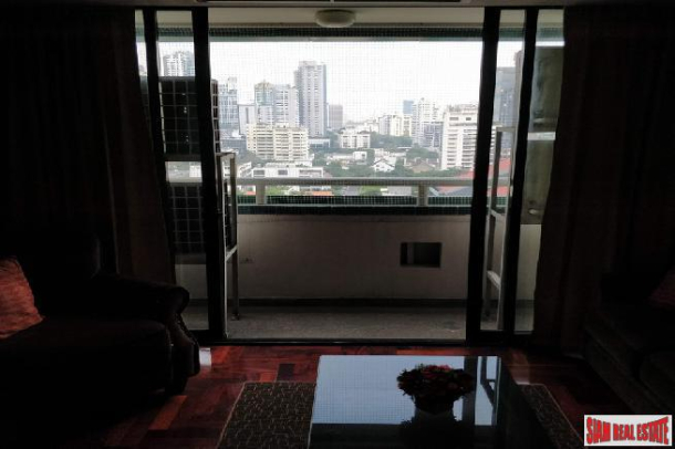 2 Bed, 2 Bath, ApartmentFor Sale, Asok, Bangkok