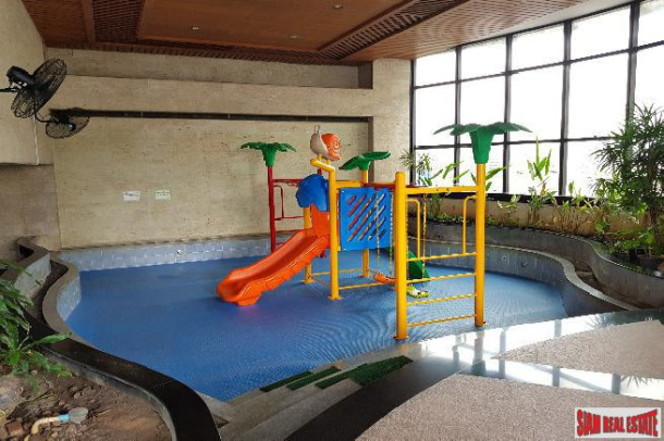 2 Bed, 2 Bath, ApartmentFor Sale, Asok, Bangkok