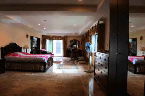 5 Bed, 5 Bath, HouseFor Sale, East Pattaya, Chonburi