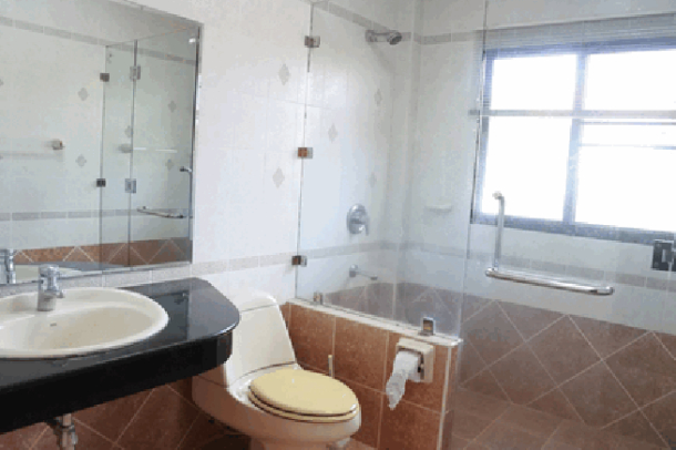 5 Bed, 5 Bath, HouseFor Sale, East Pattaya, Chonburi