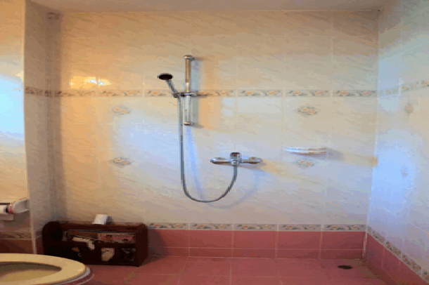 5 Bed, 5 Bath, HouseFor Sale, East Pattaya, Chonburi