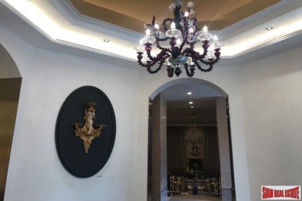 1 Bed, 1 Bath, ApartmentFor Sale, Phrom Phong, Bangkok