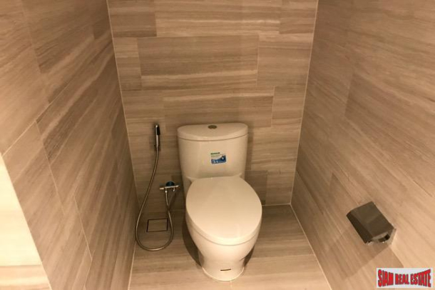 1 Bed, 1 Bath, ApartmentFor Sale, Phrom Phong, Bangkok