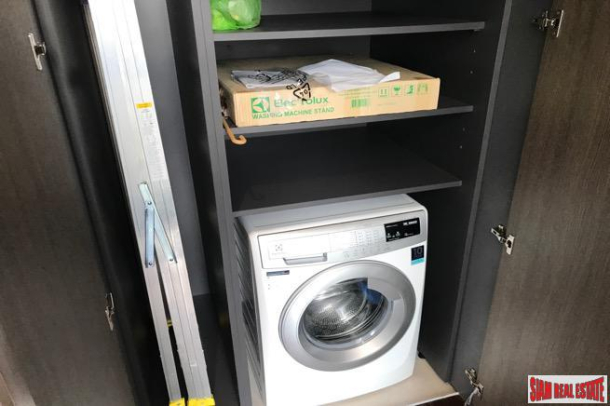 1 Bed, 1 Bath, ApartmentFor Sale, Phrom Phong, Bangkok