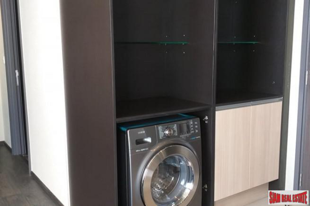 2 Bed, 2 Bath, ApartmentFor Sale, Asok, Bangkok