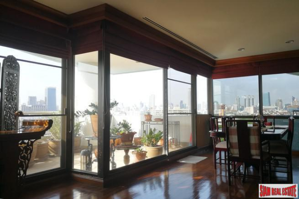 2 Bed, 3 Bath, ApartmentFor Sale, Silom, Bangkok