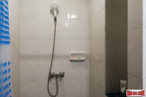 2 Bed, 3 Bath, ApartmentFor Sale, Silom, Bangkok