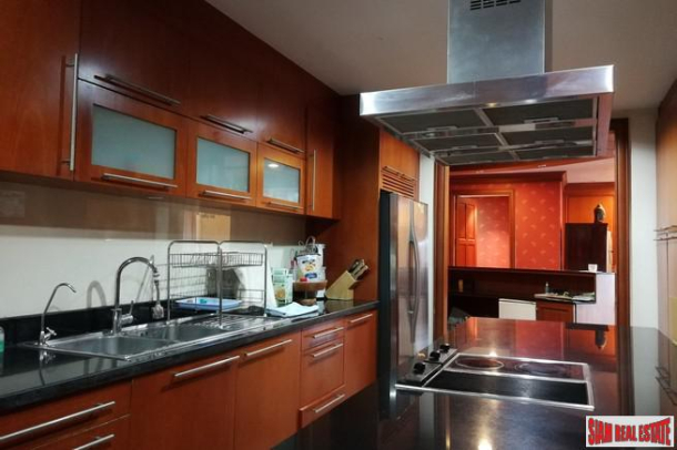 2 Bed, 3 Bath, ApartmentFor Sale, Silom, Bangkok