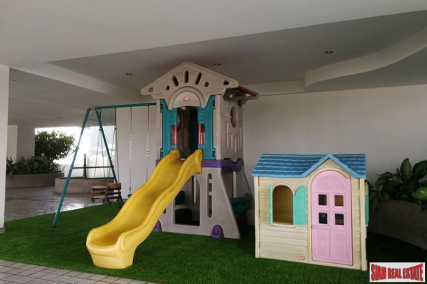 2 Bed, 3 Bath, ApartmentFor Sale, Silom, Bangkok