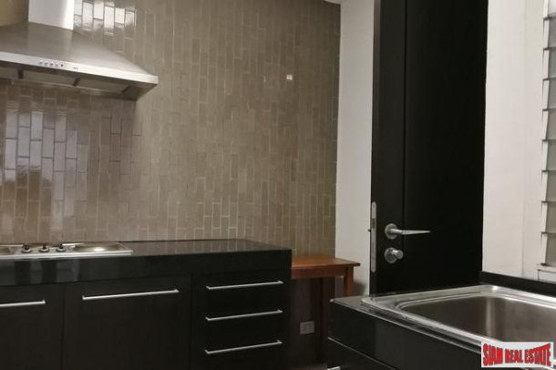 2 Bed, 3 Bath, ApartmentFor Sale, Silom, Bangkok