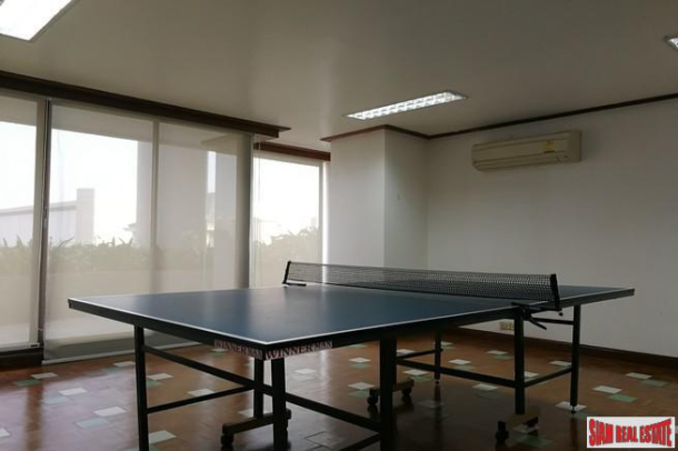 2 Bed, 3 Bath, ApartmentFor Sale, Silom, Bangkok