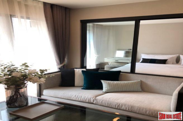 1 Bed, 1 Bath, ApartmentFor Sale, Chit Lom, Bangkok