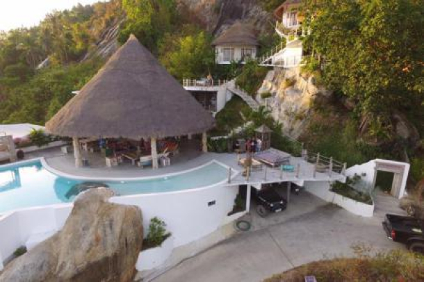 4 Bed, 4 Bath, HouseFor Sale, Hua Thanon, Surat Thani