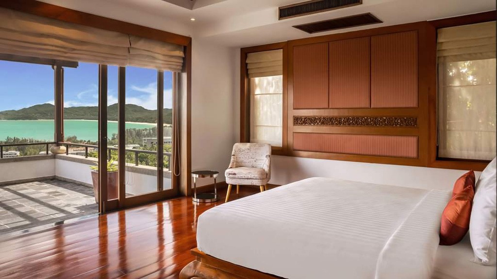 5 Bed, 8 Bath, HouseFor Sale, Surin Beach, Phuket 5 Bed, 8 Bath, HouseFor Sale, Surin Beach, Phuket
