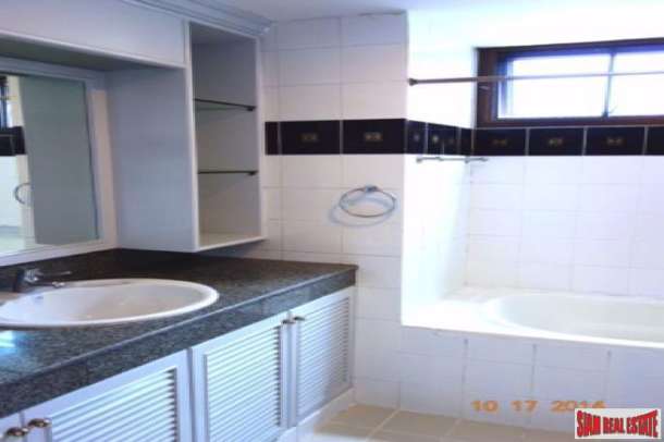 2 Bed, 3 Bath, ApartmentFor Sale, Thong Lo, Bangkok