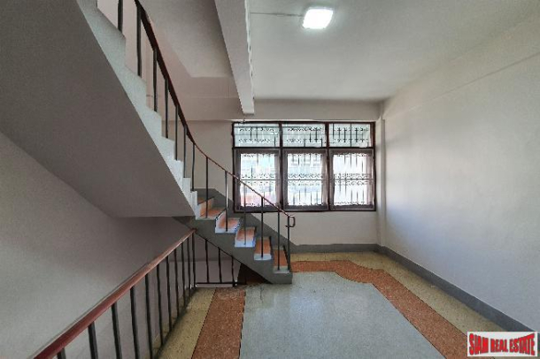 4 Bed, 4 Bath, HouseFor Sale, Phra Khanong, Bangkok 4 Bed, 4 Bath, HouseFor Sale, Phra Khanong, Bangkok