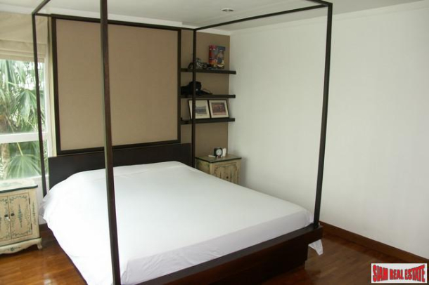 3 Bed, 2 Bath, ApartmentFor Sale, Nana, Bangkok