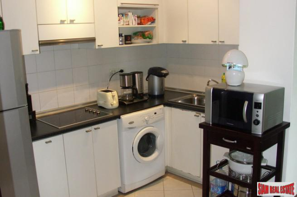 3 Bed, 2 Bath, ApartmentFor Sale, Nana, Bangkok