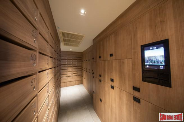 2 Bed, 2 Bath, ApartmentFor Sale, Chitlom, Bangkok