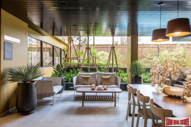 2 Bed, 2 Bath, ApartmentFor Sale, Chitlom, Bangkok