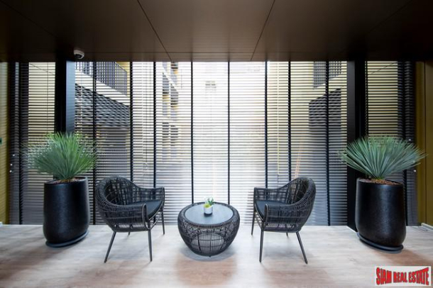 2 Bed, 2 Bath, ApartmentFor Sale, Chitlom, Bangkok