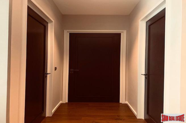 2 Bed, 2 Bath, ApartmentFor Sale, Sukhumvit Soi 21-39, Bangkok