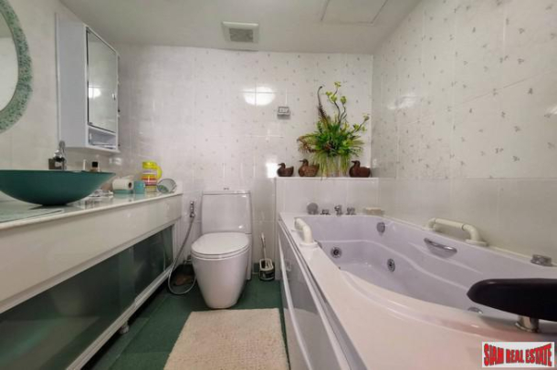 2 Bed, 2 Bath, ApartmentFor Sale, South Pattaya, Chonburi 2 Bed, 2 Bath, ApartmentFor Sale, South Pattaya, Chonburi