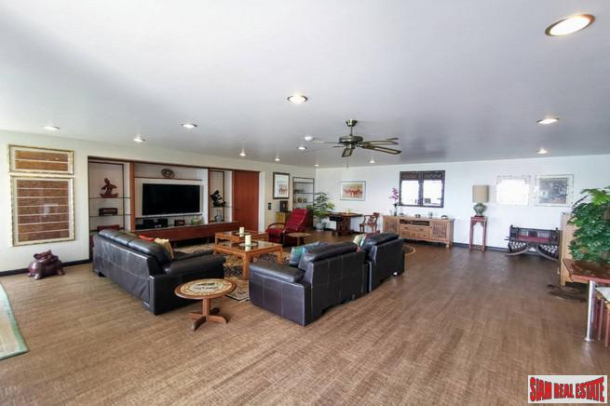 2 Bed, 2 Bath, ApartmentFor Sale, South Pattaya, Chonburi 2 Bed, 2 Bath, ApartmentFor Sale, South Pattaya, Chonburi