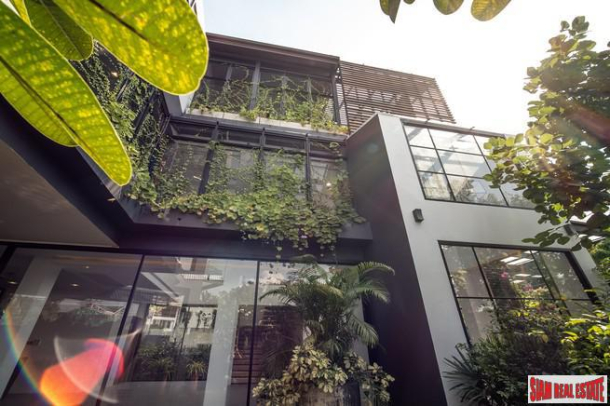 4 Bed, 5 Bath, HouseFor Sale, Phra Khanong, Bangkok
