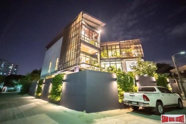 4 Bed, 5 Bath, HouseFor Sale, Phra Khanong, Bangkok