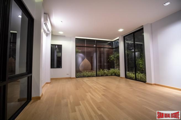 4 Bed, 5 Bath, HouseFor Sale, Phra Khanong, Bangkok