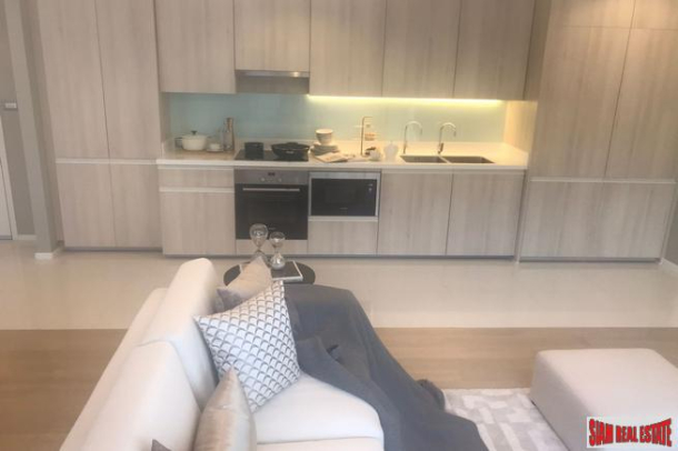 3 Bed, 2 Bath, ApartmentFor Sale, Nana, Bangkok