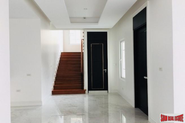5 Bed, 5 Bath, HouseFor Sale, Ari, Bangkok