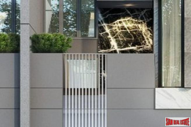 3 Bed, 5 Bath, HouseFor Sale, Phunnawithee, Bangkok