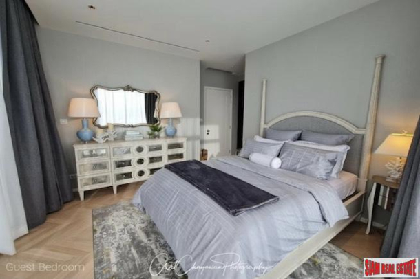 2 Bed, 2 Bath, ApartmentFor Sale, Silom, Bangkok