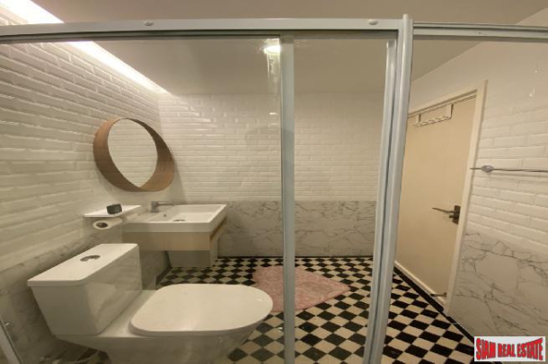 2 Bed, 3 Bath, ApartmentFor Sale, Silom, Bangkok 2 Bed, 3 Bath, ApartmentFor Sale, Silom, Bangkok