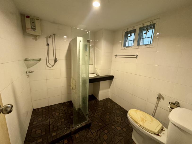 3 Bed, 3 Bath, HouseFor Sale, Phrom Phong, Bangkok