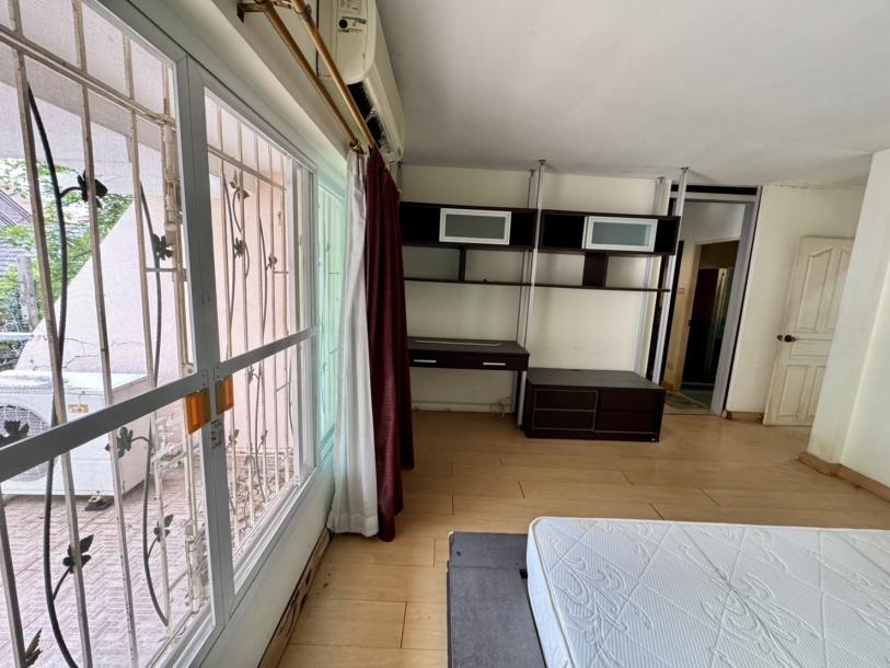 3 Bed, 3 Bath, HouseFor Sale, Phrom Phong, Bangkok