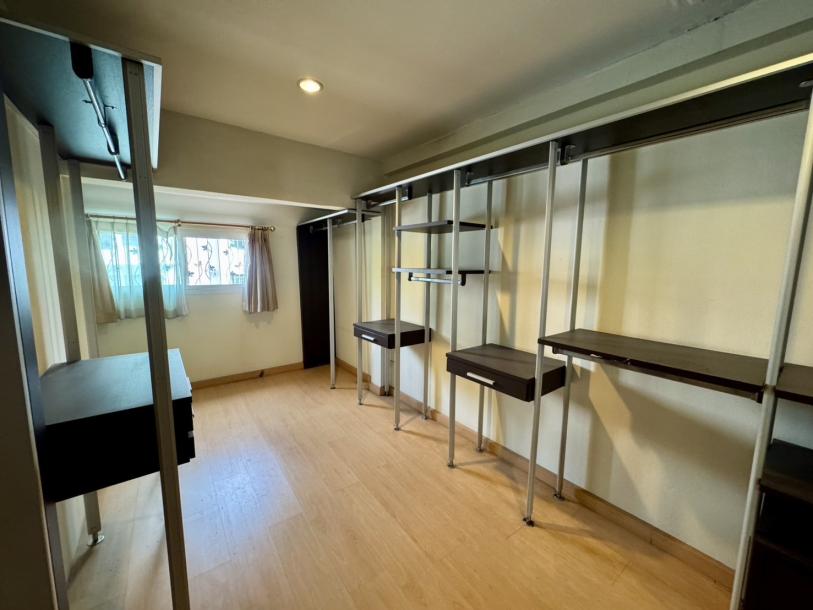 3 Bed, 3 Bath, HouseFor Sale, Phrom Phong, Bangkok