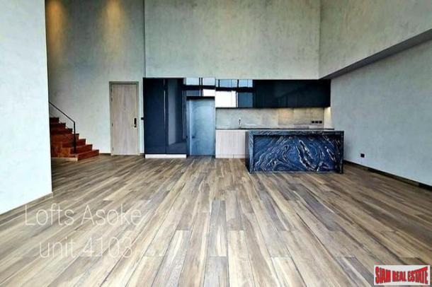 3 Bed, 2 Bath, ApartmentFor Sale, Asok, Bangkok