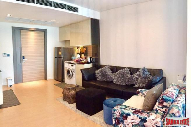 1 Bed, 1 Bath, ApartmentFor Sale, Saphan Tak Sin, Bangkok