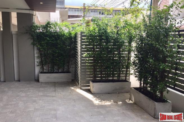 3 Bed, 3 Bath, HouseFor Sale, Phra Khanong, Bangkok